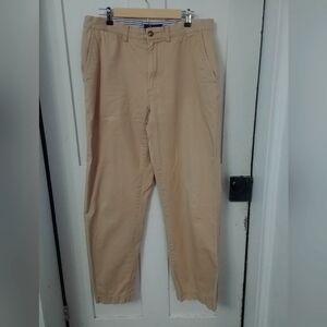 Tommy Hilfiger Men's Relaxed Fit Khakis Size 34x34 Tan Dress Pants